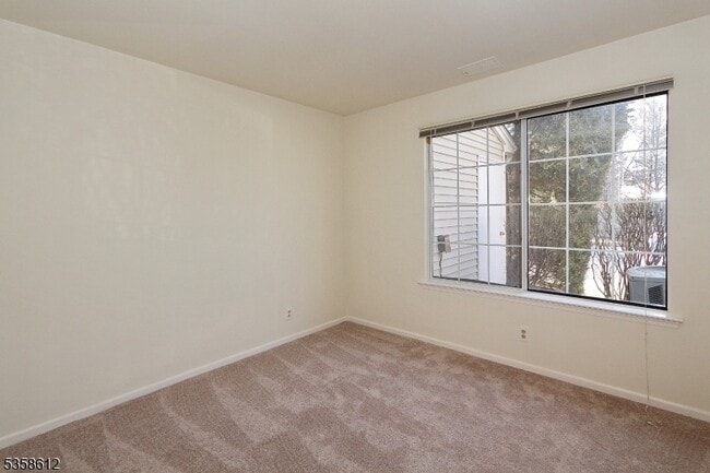 Building Photo - 87 Mayfield Rd