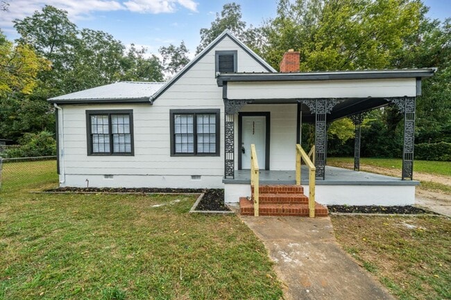 Primary Photo - 3117 Short 19th St