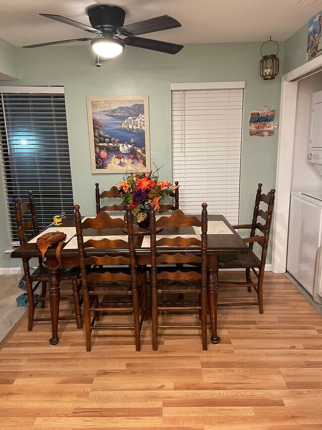 Building Photo - 4726 Hollis Rd