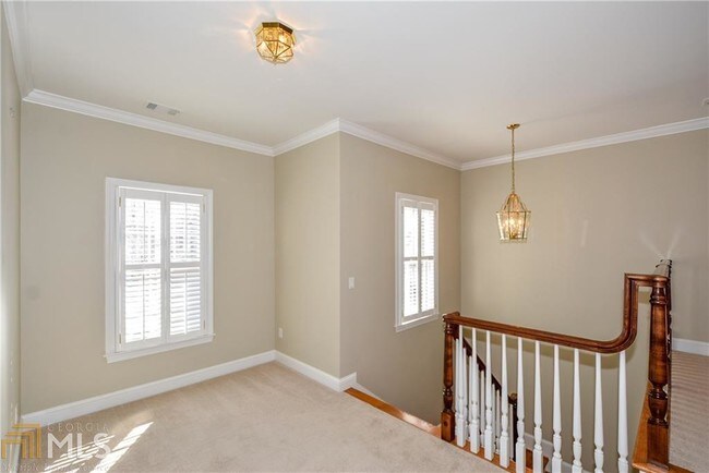 Building Photo - 1152 Bellewood Square