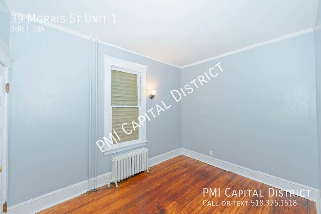 Building Photo - 39 Morris St