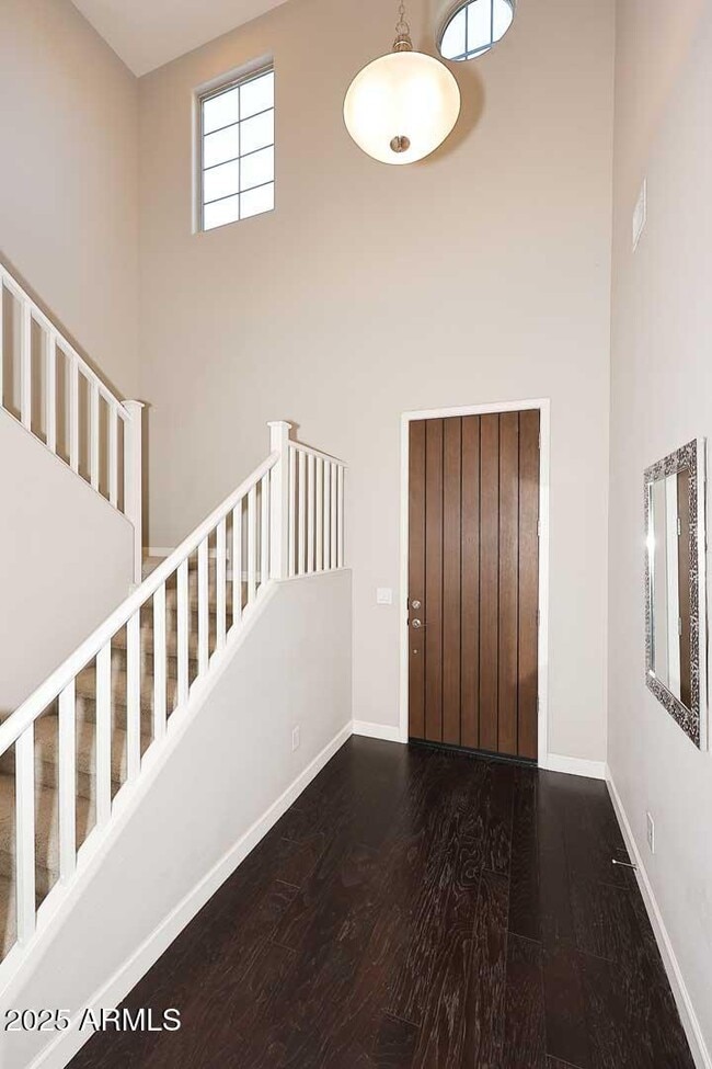 Building Photo - 10072 E Bell Rd