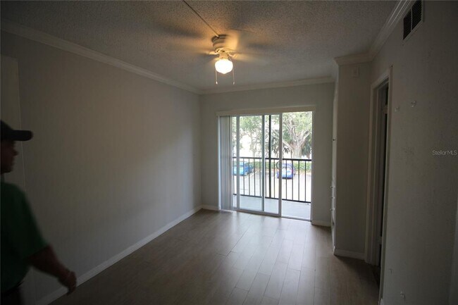 Building Photo - 133 Oyster Bay Cir