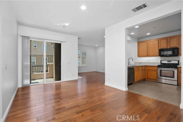 Building Photo - 1216 McFadden Dr