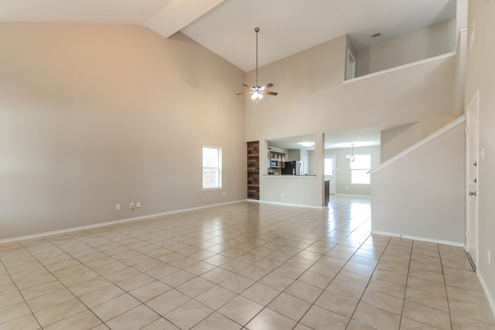 Building Photo - 1405 Granite Path