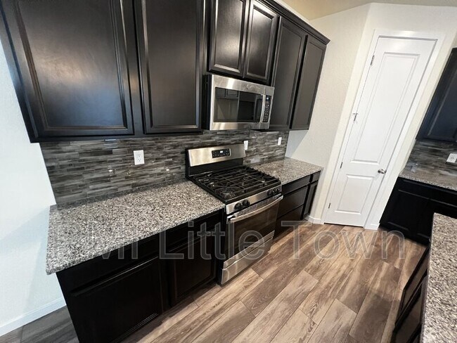 Building Photo - 9270 Inca Dove Cir