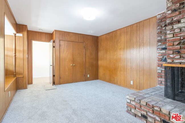 Building Photo - 7515 W 88th St