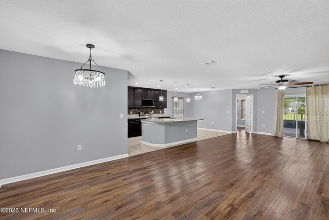 Building Photo - 9909 Patriot Ridge Dr
