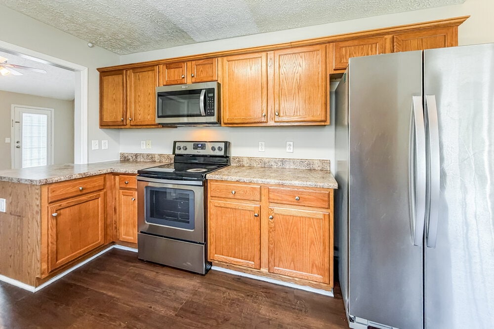 Building Photo - 2816 Windcrest Tr