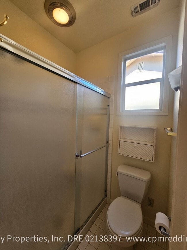 Building Photo - 1225 River Ridge Dr