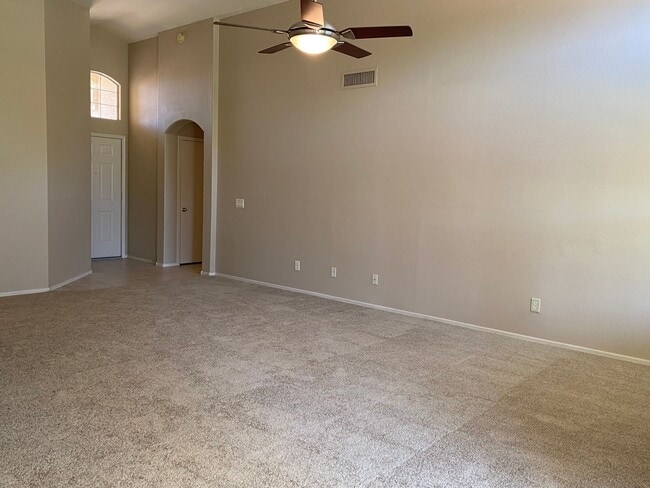 Building Photo - Chandler Single Story House - 3 Bedroom | 2 Bath Rental