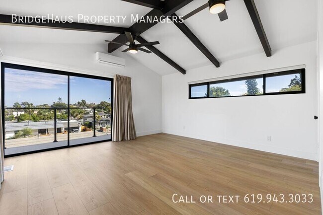 Building Photo - 821 Moana Dr
