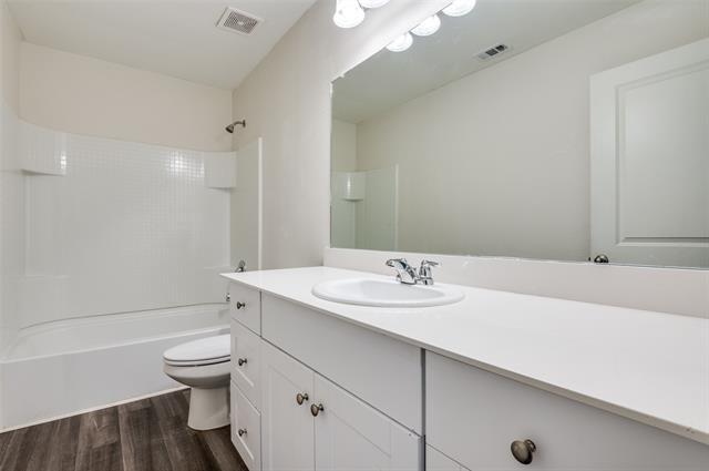 Building Photo - 2617 Sagebrush Dr