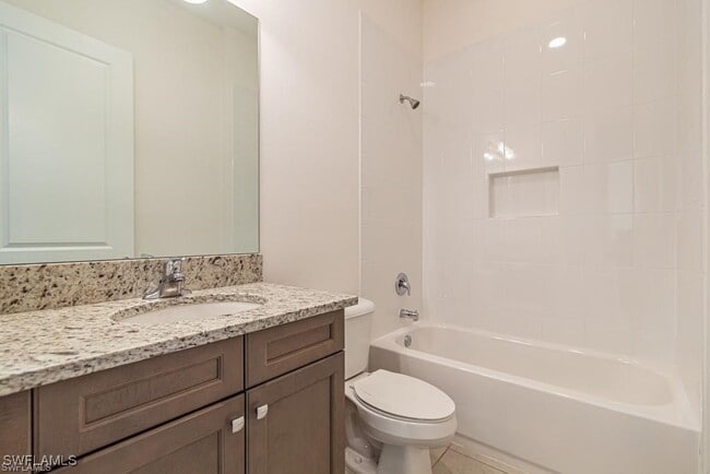 Building Photo - 4550 Kensington Cir