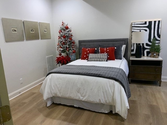 Building Photo - 326 W Main St