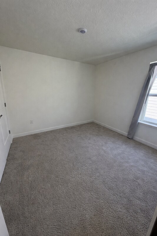 Building Photo - 2006 Education St