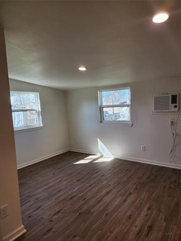 Building Photo - 202 W Martin Ave