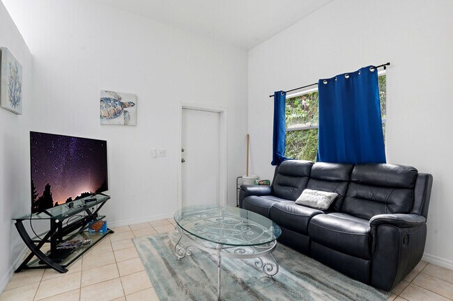 Building Photo - 2261 Krape Rd