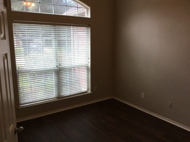 Building Photo - 1016 Brazos Ct