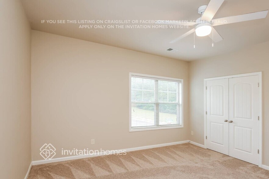 Building Photo - 5353 Catrina Way