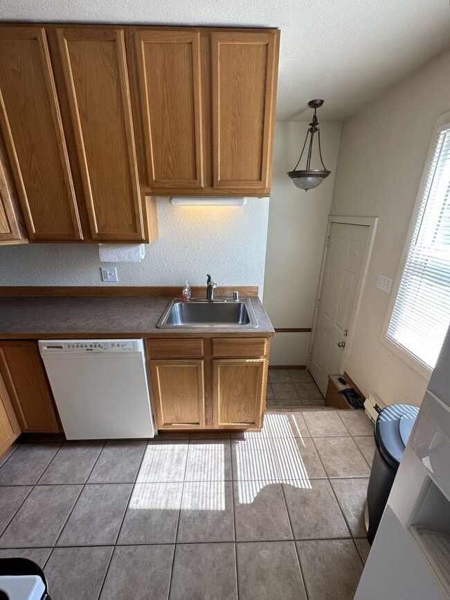 Building Photo - RIchland Duplex for Lease