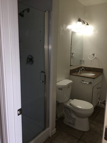 Building Photo - Greenwood Apartments