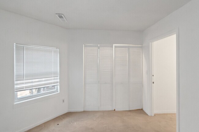 Building Photo - 2565 Terrace Trail