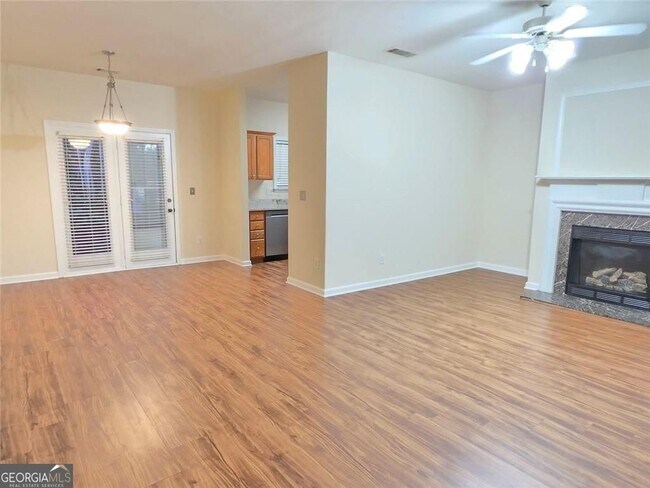 Building Photo - 1693 Southgate Mill Dr