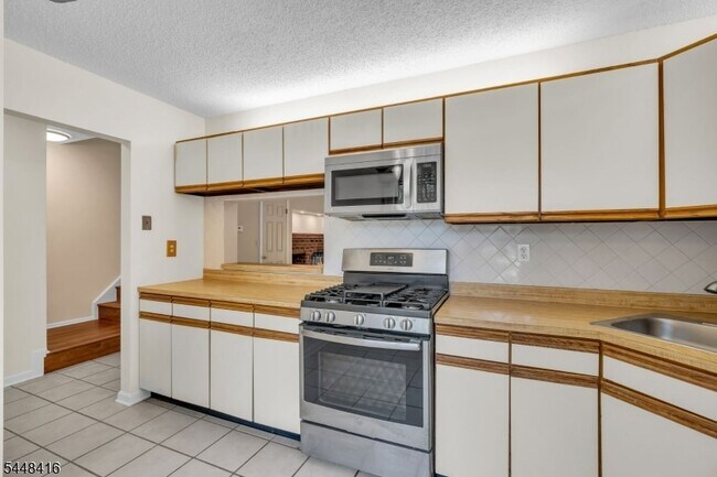 Building Photo - 91 Chelsea Ct