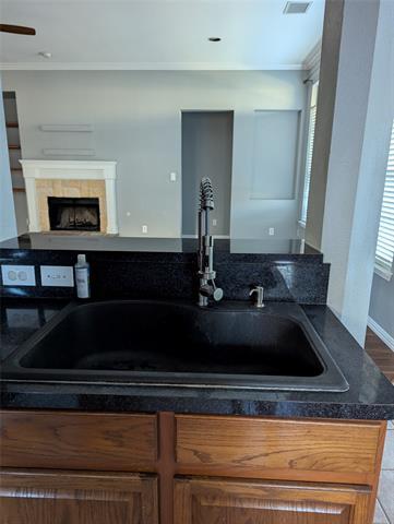 Building Photo - 305 Harvest Bend Dr