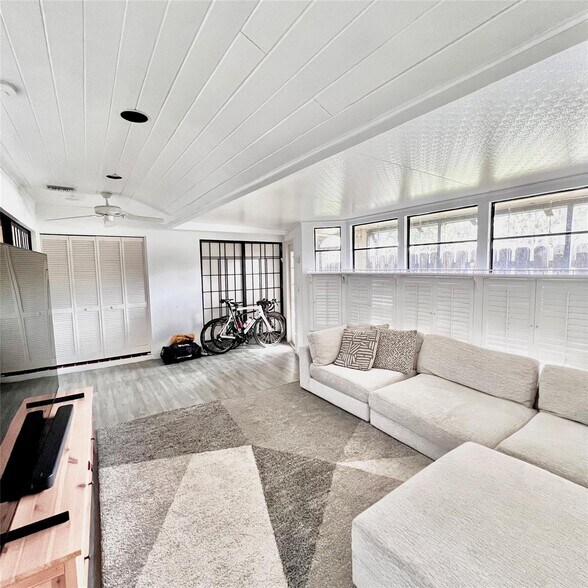 Building Photo - 23342 SW 54th Way