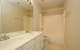 Building Photo - Beautiful Single-family home located in the Provincetowne Charlotte area