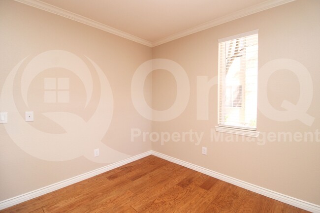 Building Photo - 7009 E Acoma Dr
