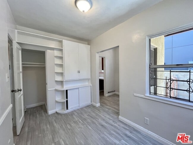 Building Photo - 1807 Redondo Blvd