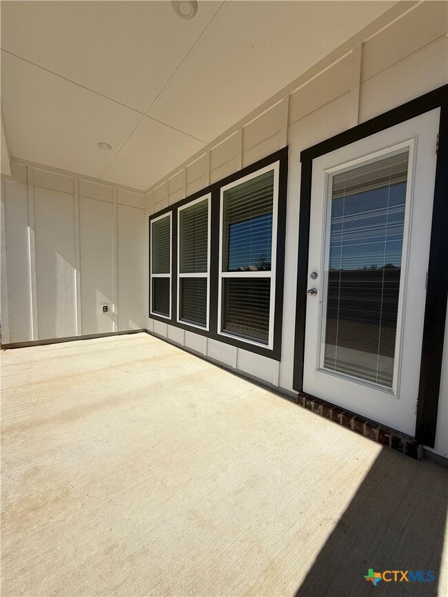 Building Photo - 4561 Allison Dr