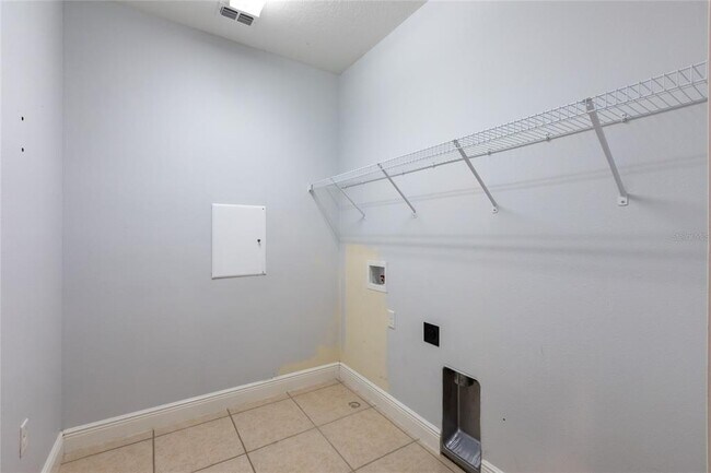 Building Photo - 11323 Quiet Forest Dr