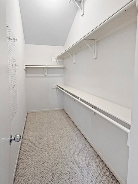 Building Photo - 1263 W 17th St