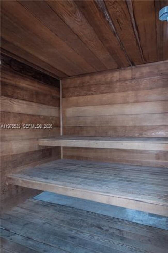 Building Photo - 9341 Collins Ave