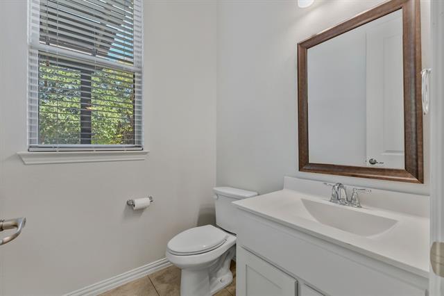 Building Photo - 516 Renaissance Ln