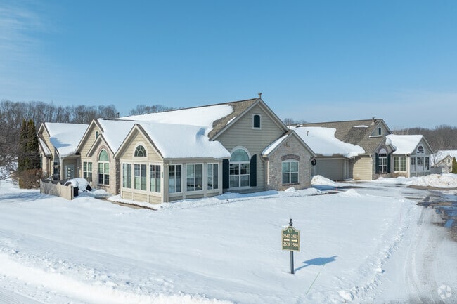 Building Photo - Rosewood Community