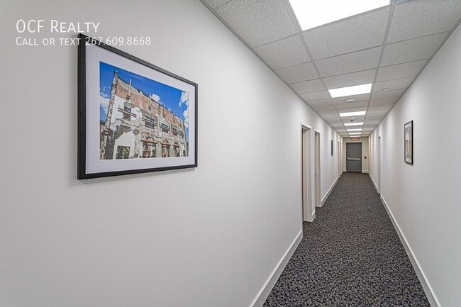 Building Photo - The Royal Theater Apartment Homes on South...