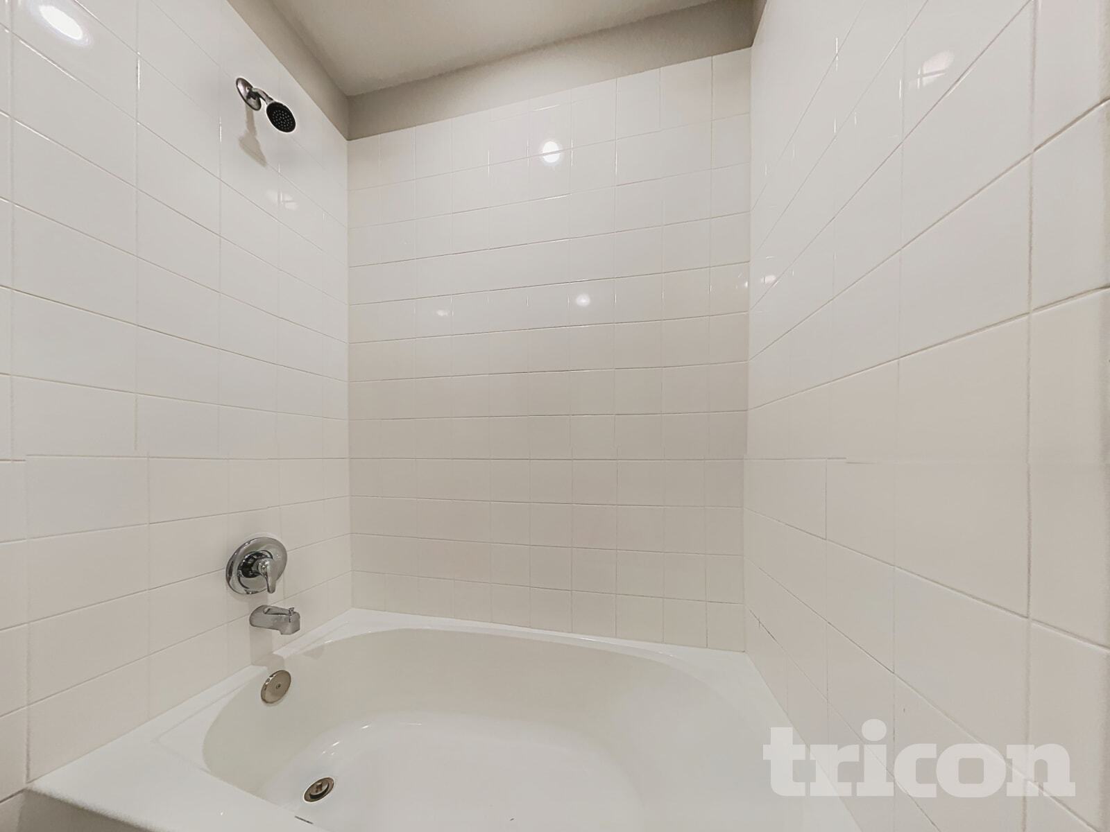 Building Photo - 1904 Strongbark Dr