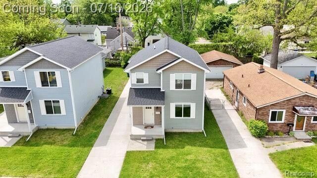 Building Photo - 534 E Brickley Ave