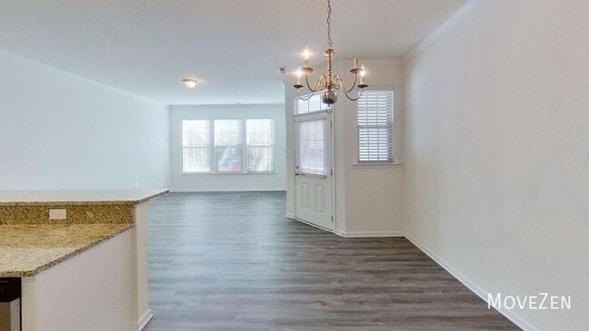 Building Photo - 1728 Shady Oaks Dr