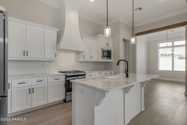 Building Photo - 109 Easy Rock Landing Dr