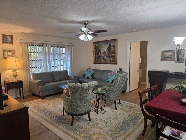 Building Photo - Sugarmill Woods Pool Home available 12/1/25