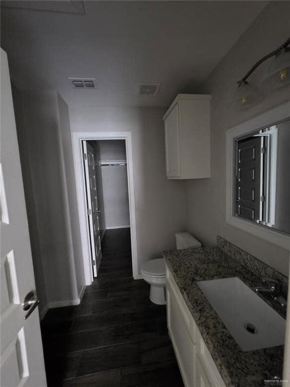 Building Photo - 2106 Taxco Ct