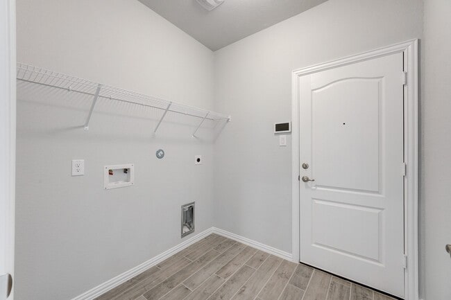 Building Photo - 10505 Stone Peak Dr