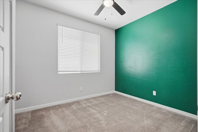 Building Photo - 6510 Silver Estates St