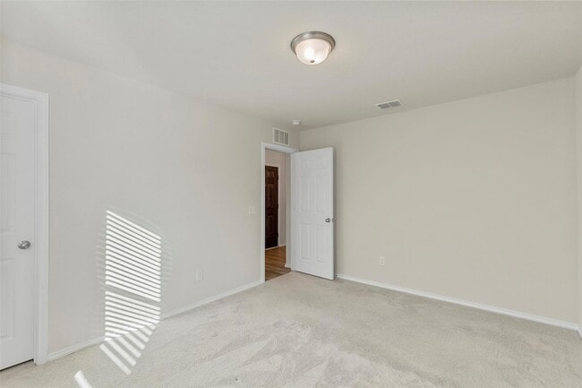 Building Photo - 10121 Wyseby Rd